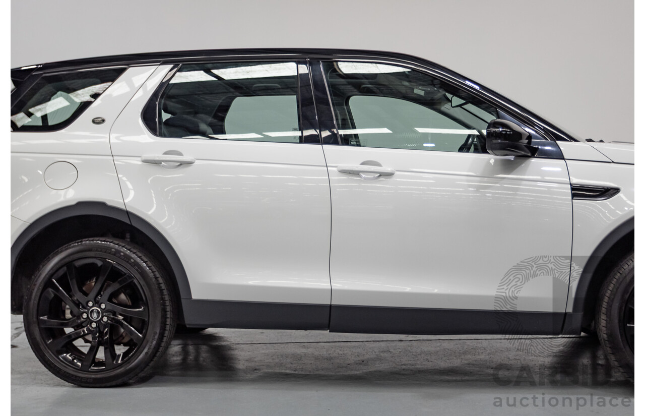 11/2017 Land Rover Discovery Sport TD4 (132kW) HSE (AWD) L550 MY18 4D Wagon Polaris White Turbo Diesel 2.0L - 7 Seats