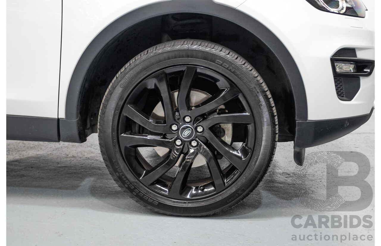 11/2017 Land Rover Discovery Sport TD4 (132kW) HSE (AWD) L550 MY18 4D Wagon Polaris White Turbo Diesel 2.0L - 7 Seats