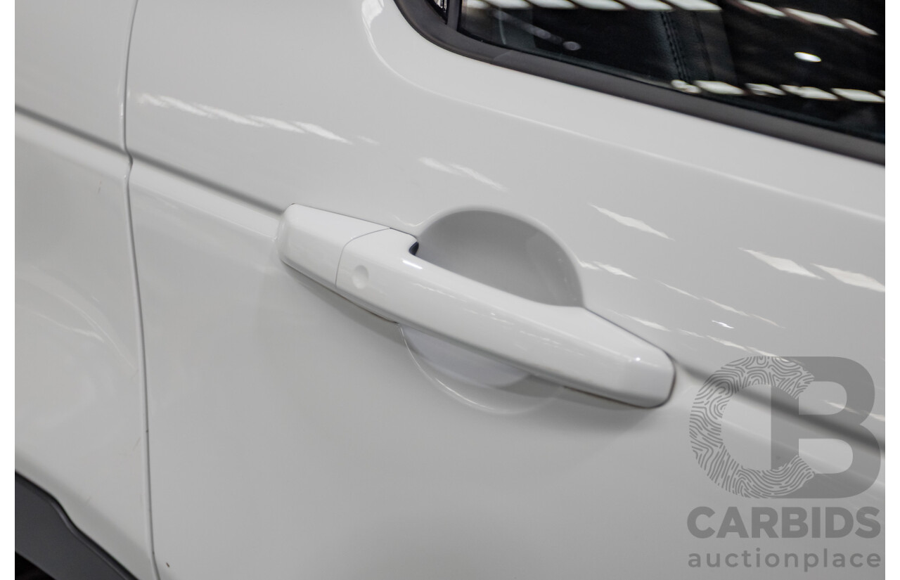 11/2017 Land Rover Discovery Sport TD4 (132kW) HSE (AWD) L550 MY18 4D Wagon Polaris White Turbo Diesel 2.0L - 7 Seats