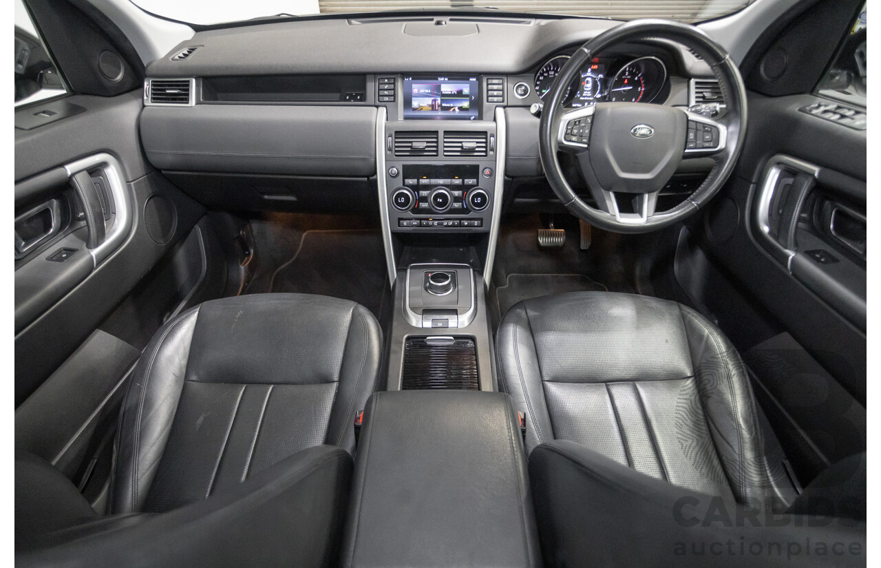 11/2017 Land Rover Discovery Sport TD4 (132kW) HSE (AWD) L550 MY18 4D Wagon Polaris White Turbo Diesel 2.0L - 7 Seats