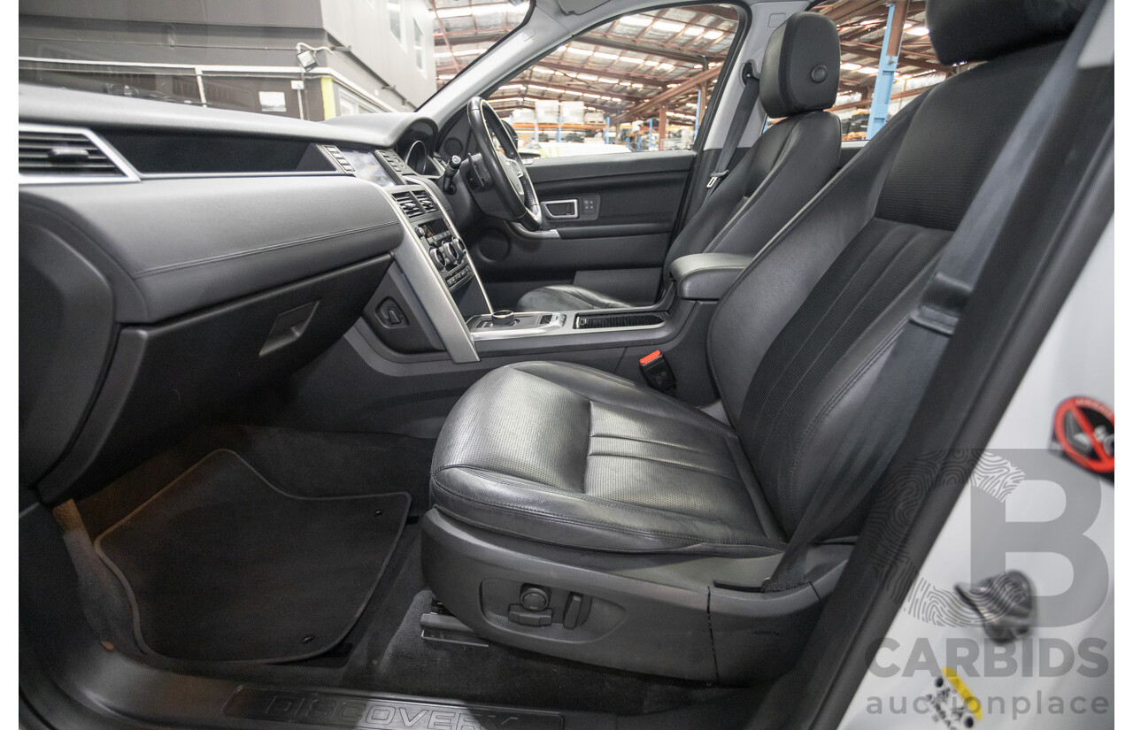 11/2017 Land Rover Discovery Sport TD4 (132kW) HSE (AWD) L550 MY18 4D Wagon Polaris White Turbo Diesel 2.0L - 7 Seats