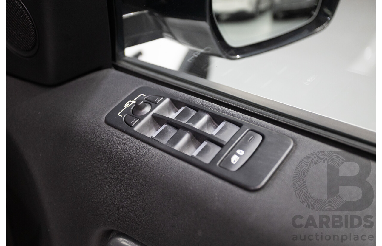 11/2017 Land Rover Discovery Sport TD4 (132kW) HSE (AWD) L550 MY18 4D Wagon Polaris White Turbo Diesel 2.0L - 7 Seats