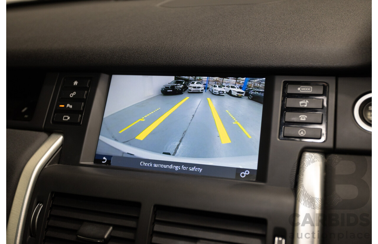 11/2017 Land Rover Discovery Sport TD4 (132kW) HSE (AWD) L550 MY18 4D Wagon Polaris White Turbo Diesel 2.0L - 7 Seats