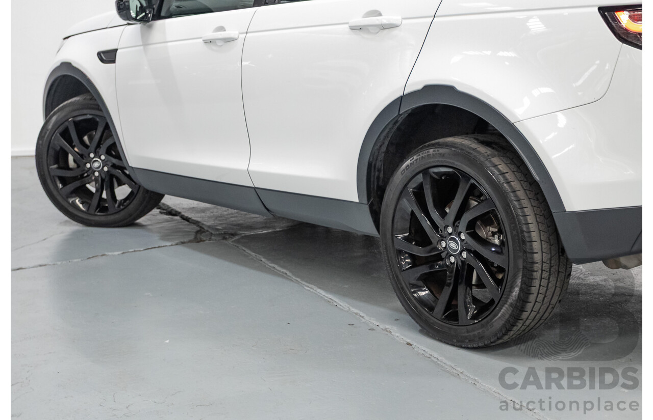 11/2017 Land Rover Discovery Sport TD4 (132kW) HSE (AWD) L550 MY18 4D Wagon Polaris White Turbo Diesel 2.0L - 7 Seats