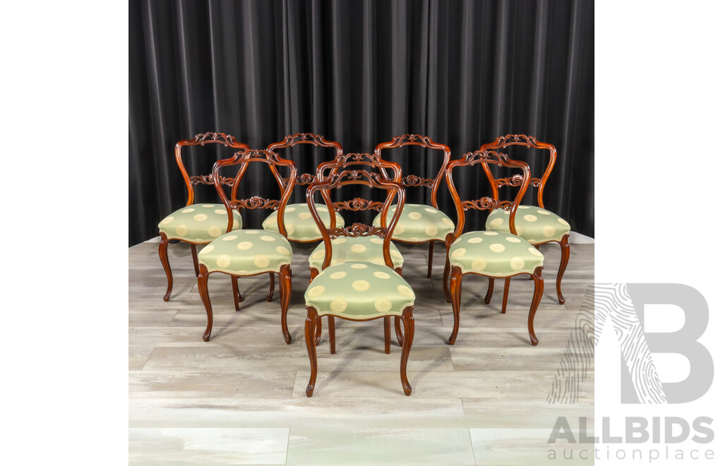 Good Set of Eight Victorian Rosewood Dining Chairs