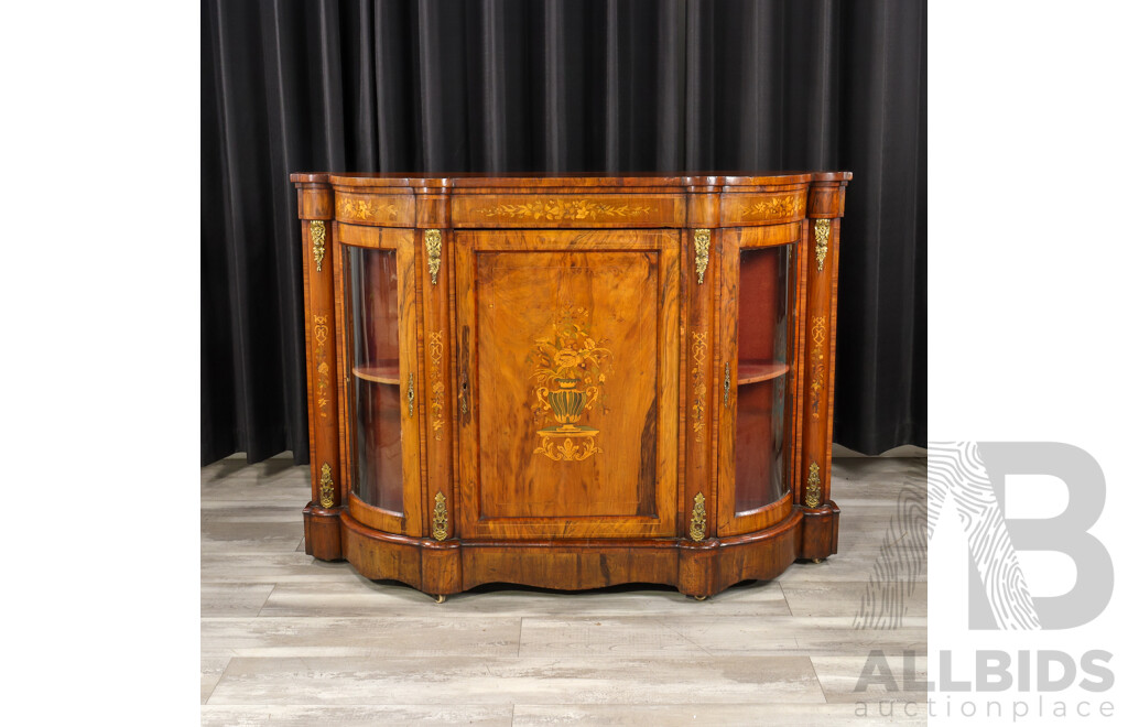 Early 19th Century English Walnut Side Cabinet.