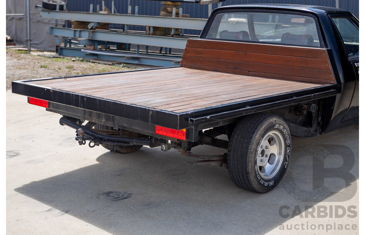 6/1981 Holden WB One Tonner 2d Trayback Utility Black V8 4.2L