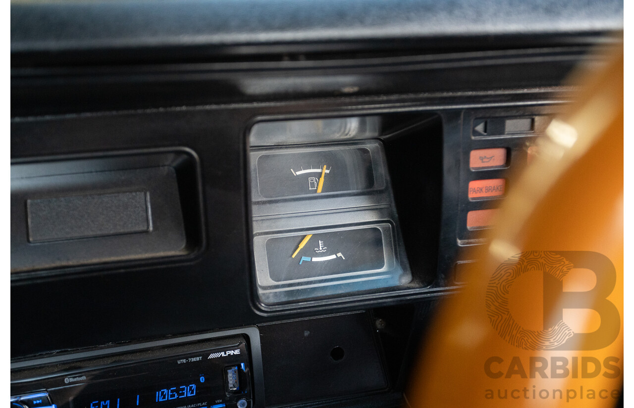 6/1981 Holden WB One Tonner 2d Trayback Utility Black V8 4.2L