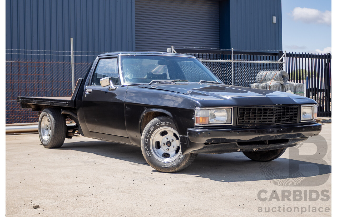 6/1981 Holden WB One Tonner 2d Trayback Utility Black V8 4.2L
