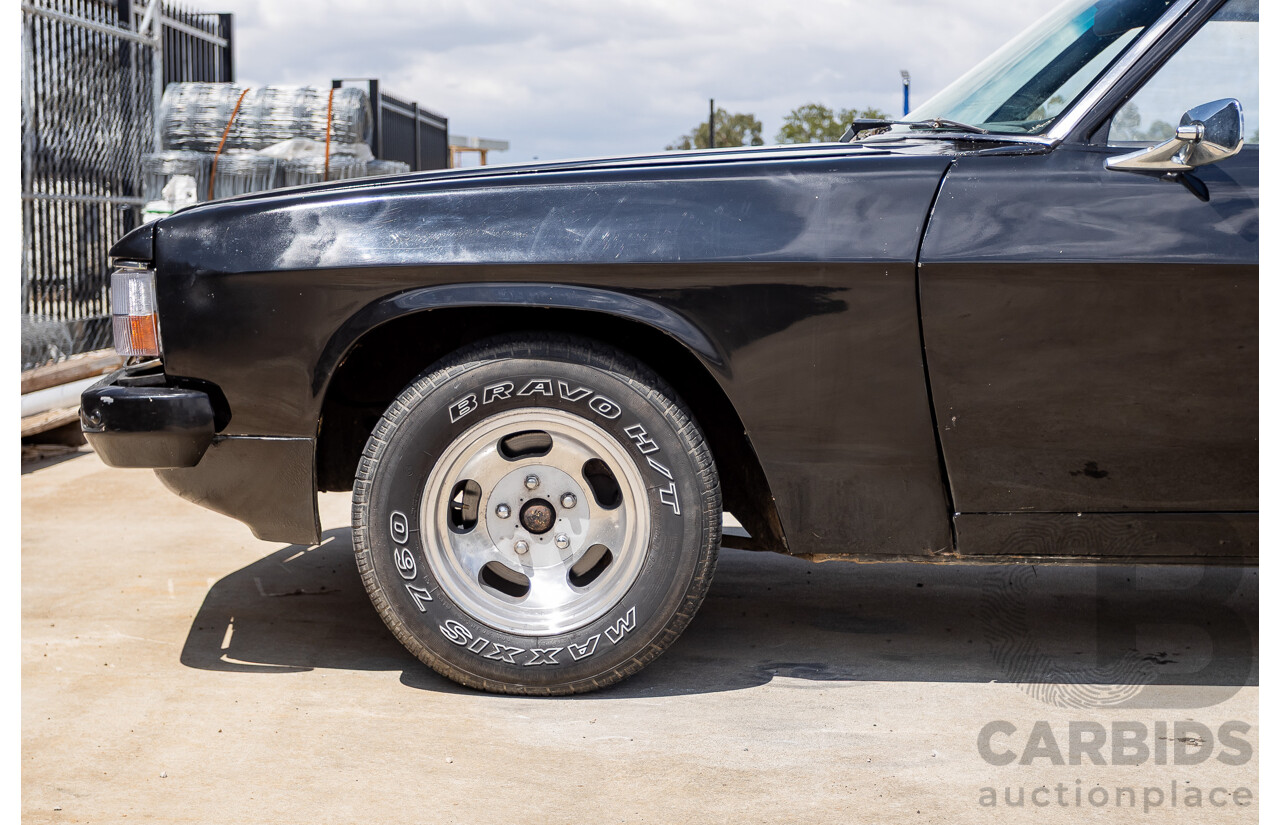 6/1981 Holden WB One Tonner 2d Trayback Utility Black V8 4.2L