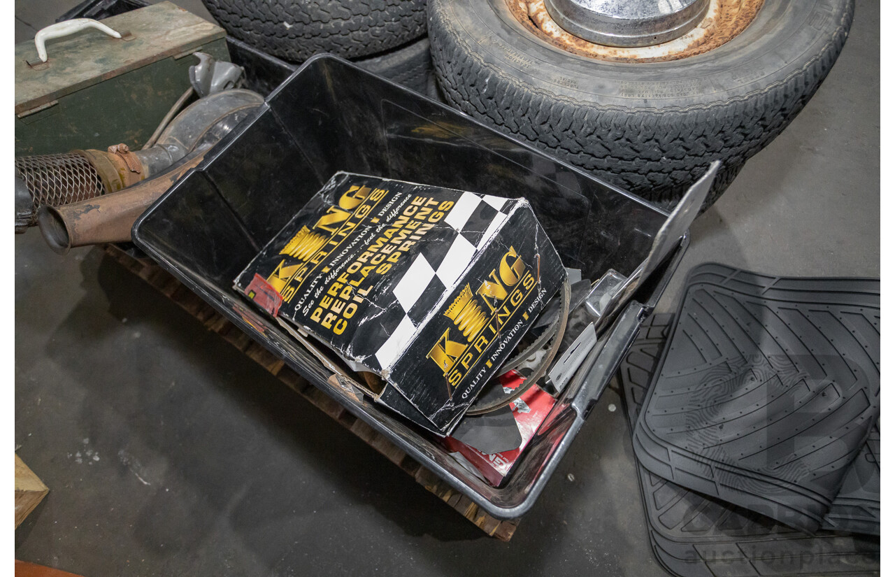 01/1966 Holden HD Special 4d Sedan Taralga Fawn / Fowlers Ivory 202ci Red Motor 3.3L