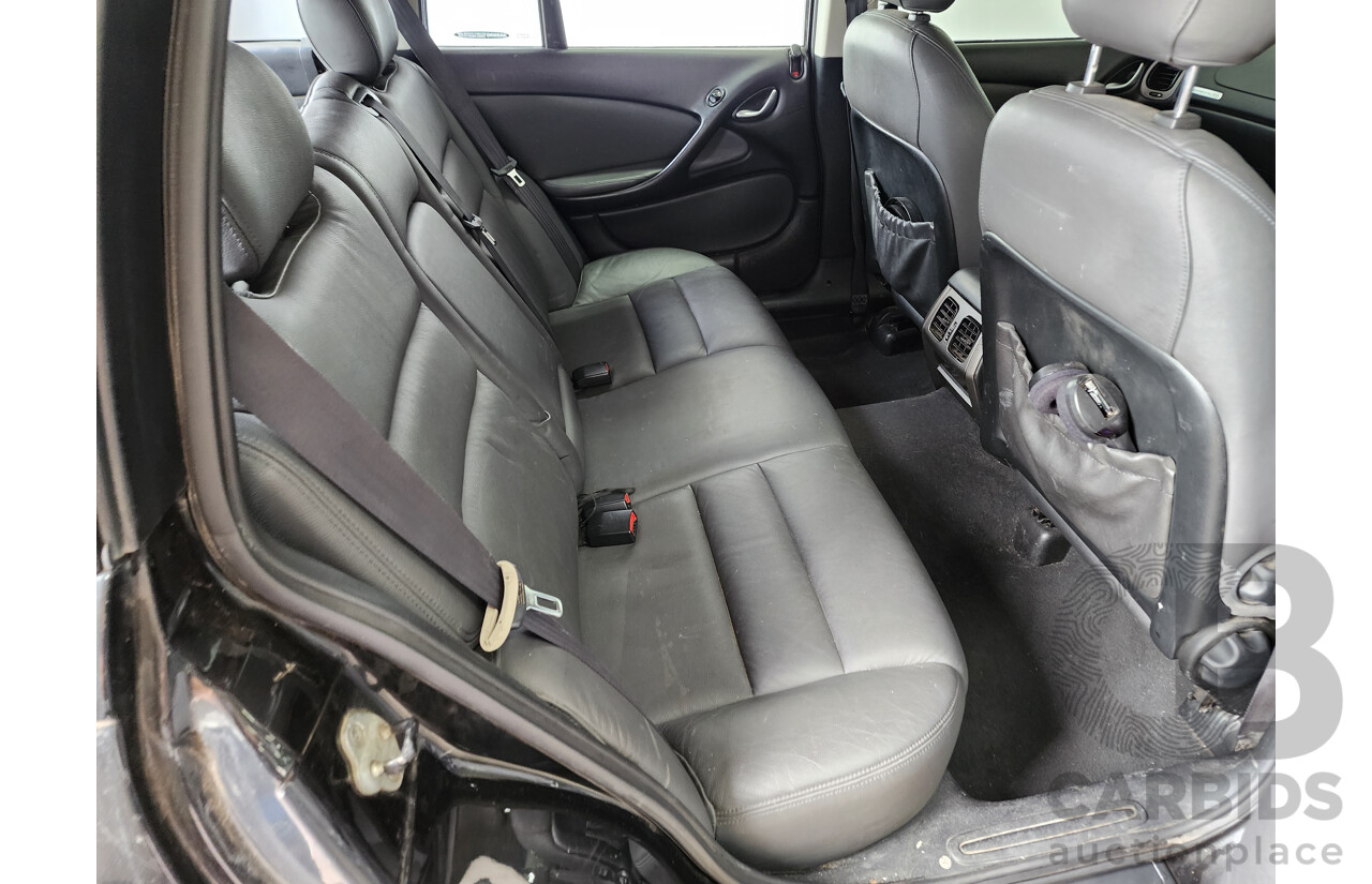 5/2006 Holden Adventra CX6 VZ MY06 4d Wagon Black 3.6L