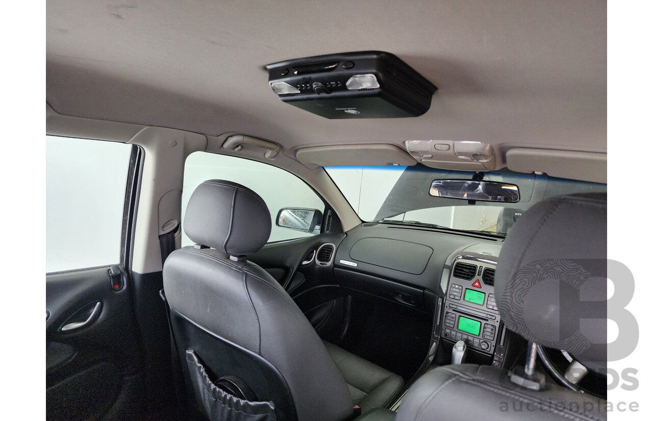 5/2006 Holden Adventra CX6 VZ MY06 4d Wagon Black 3.6L