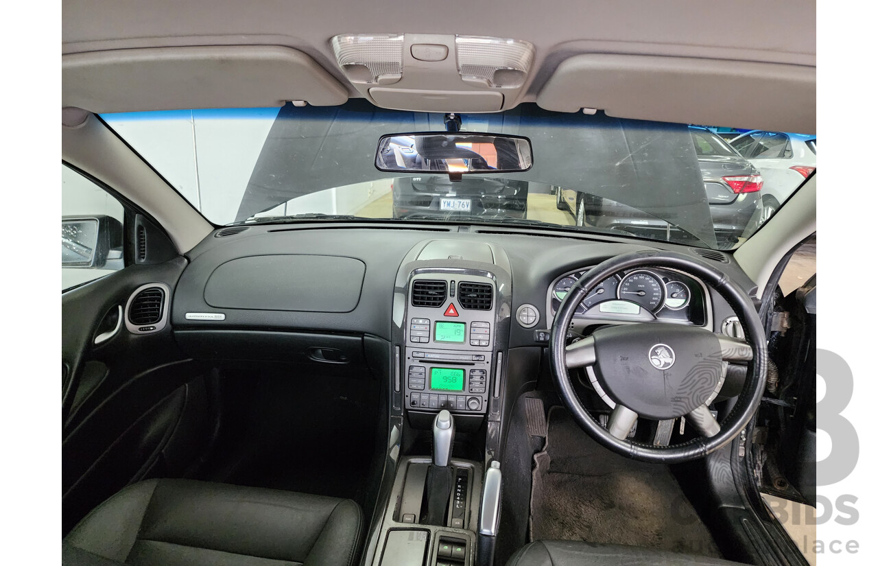 5/2006 Holden Adventra CX6 VZ MY06 4d Wagon Black 3.6L