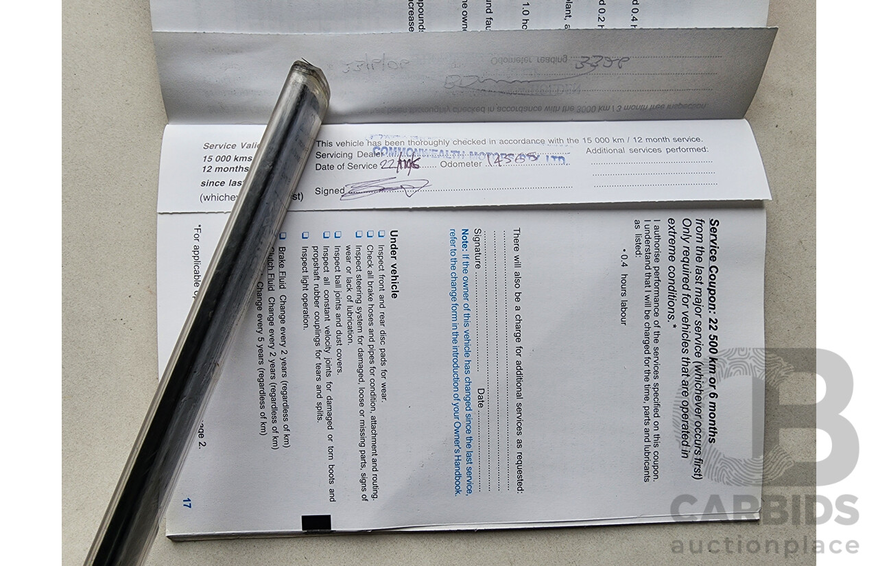 5/2006 Holden Adventra CX6 VZ MY06 4d Wagon Black 3.6L