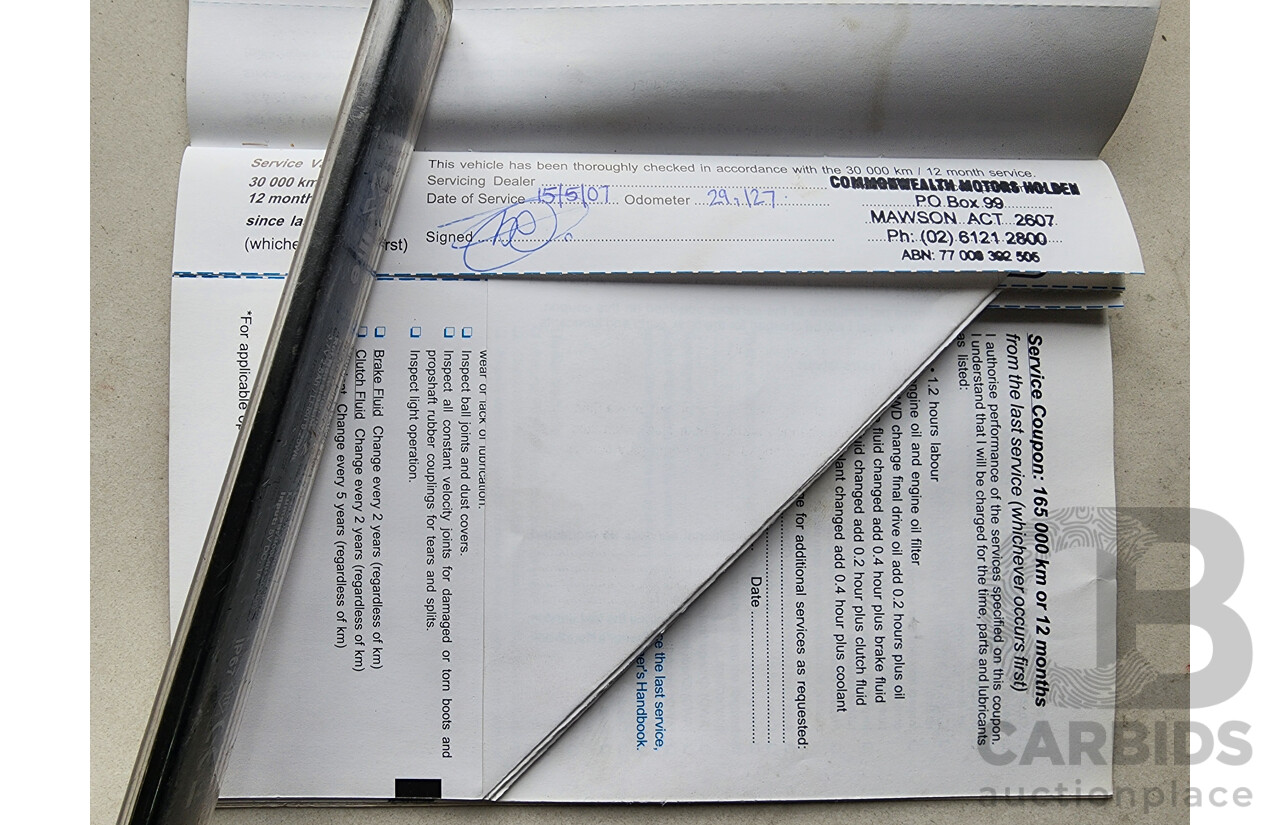 5/2006 Holden Adventra CX6 VZ MY06 4d Wagon Black 3.6L