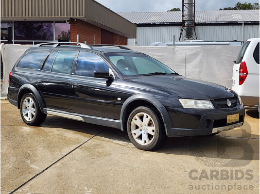 5/2006 Holden Adventra CX6 VZ MY06 4d Wagon Black 3.6L