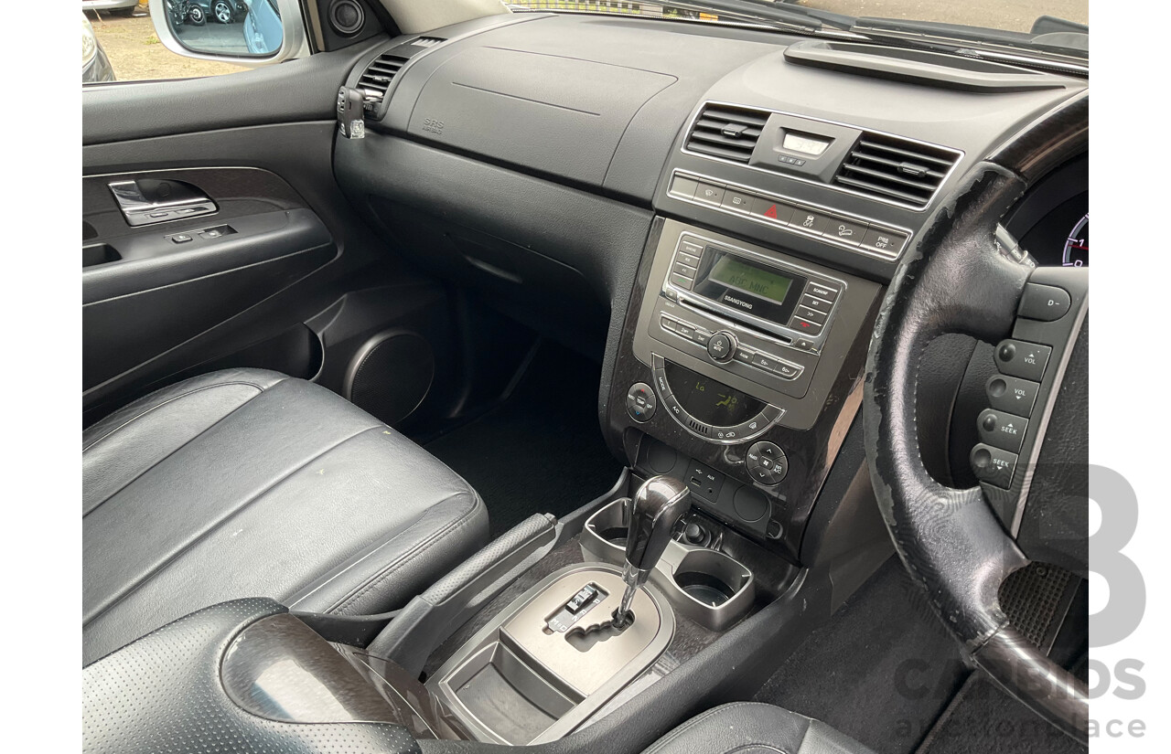 6/2015 Ssangyong Rexton SX (4x4) Y200 MY15 4d Wagon Moondust Silver Metallic Turbo Diesel 2.0L