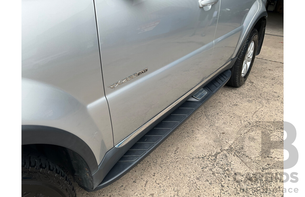 6/2015 Ssangyong Rexton SX (4x4) Y200 MY15 4d Wagon Moondust Silver Metallic Turbo Diesel 2.0L