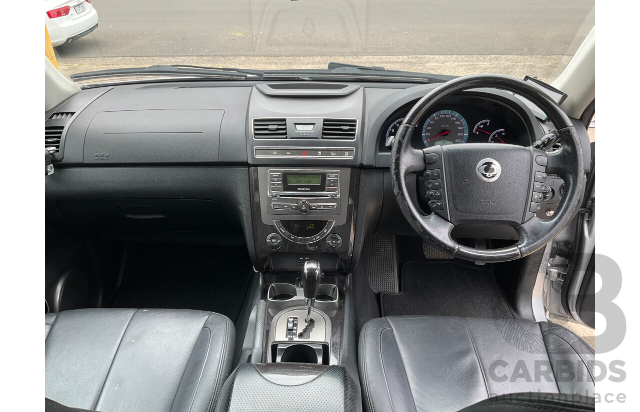 6/2015 Ssangyong Rexton SX (4x4) Y200 MY15 4d Wagon Moondust Silver Metallic Turbo Diesel 2.0L