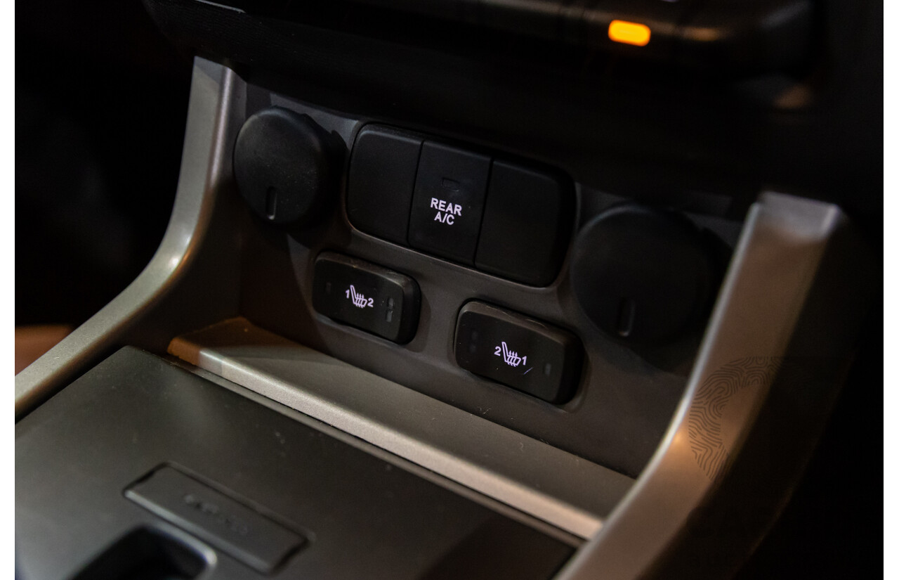 05/2017 Holden Trailblazer LTZ (4x4) 4x4 RG MY18 4D Wagon Nitrate Silver Metallic 2.8L