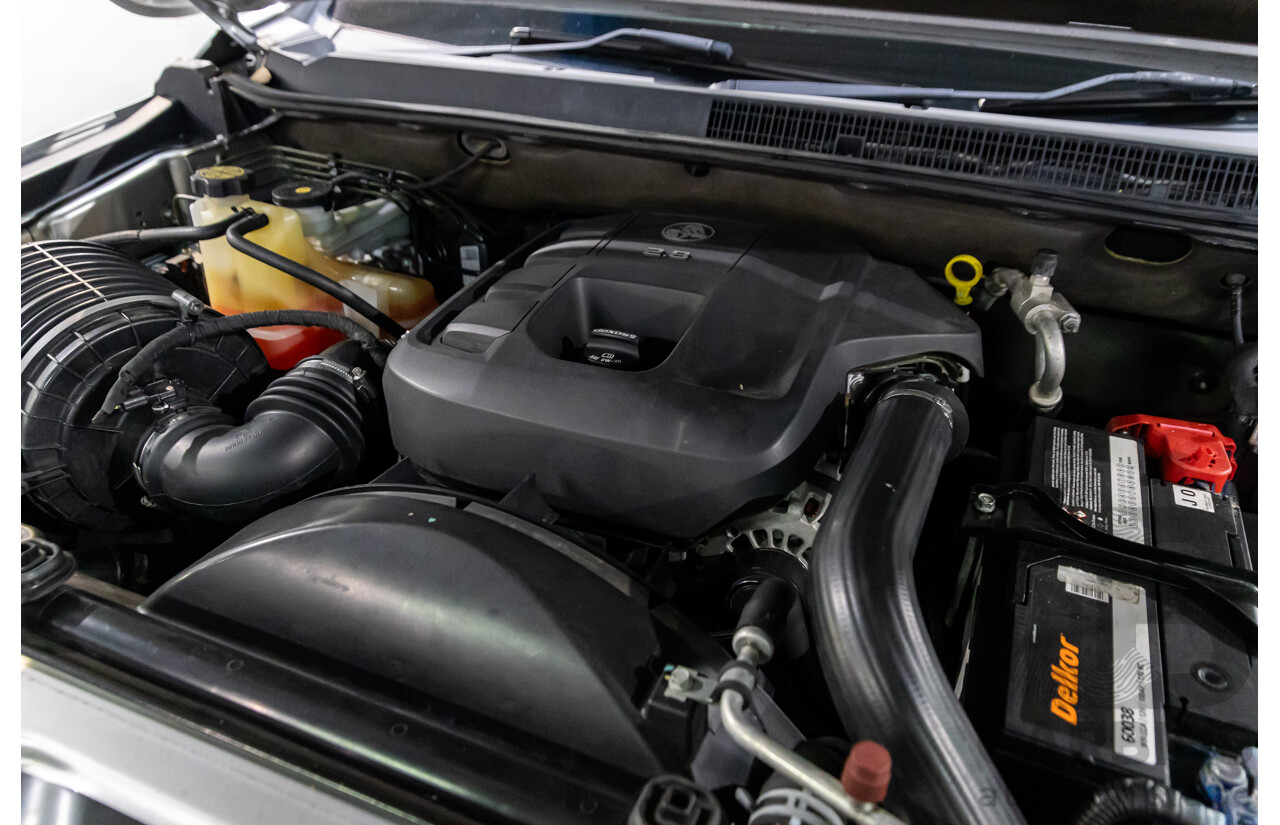 05/2017 Holden Trailblazer LTZ (4x4) 4x4 RG MY18 4D Wagon Nitrate Silver Metallic 2.8L