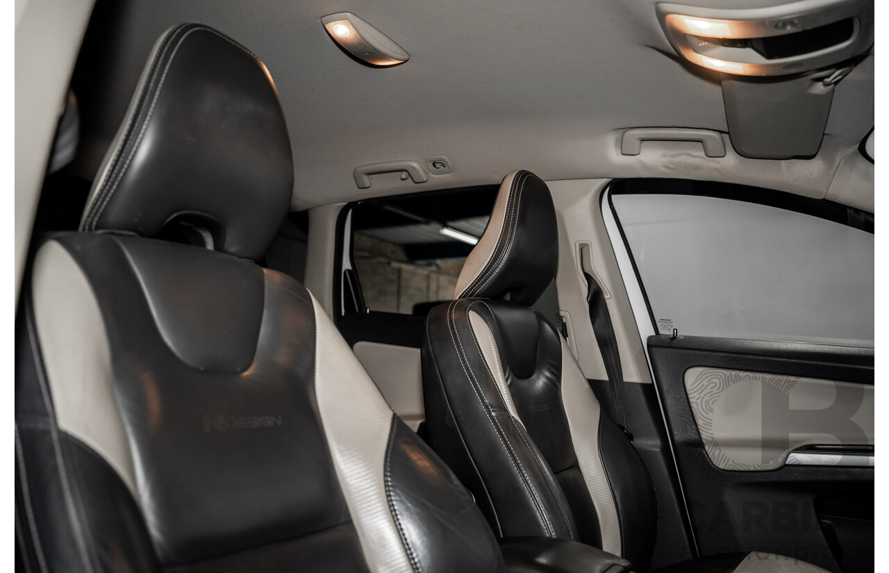 11/2010 Volvo XC60 D5 R-Design DZ MY11 4d Wagon Ice White Twin Turbo Diesel 2.4L