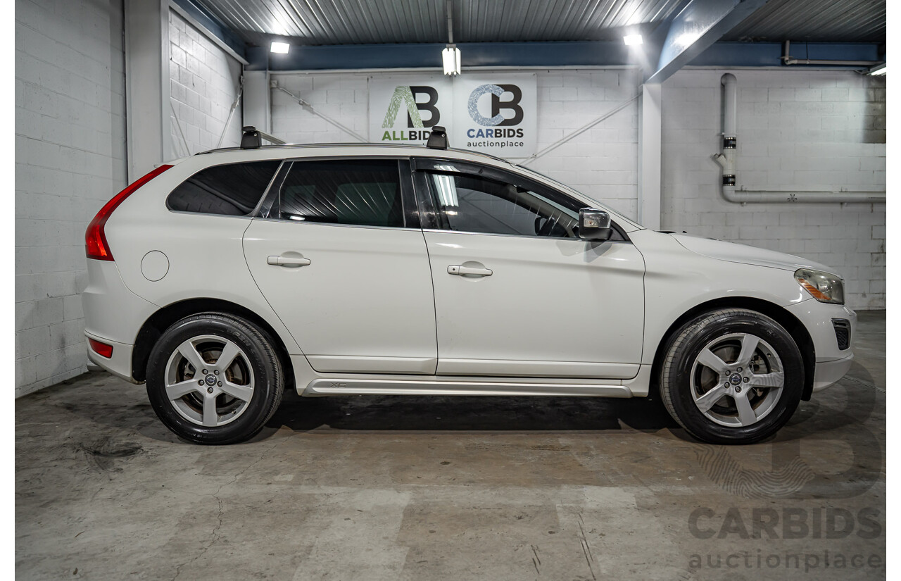 11/2010 Volvo XC60 D5 R-Design DZ MY11 4d Wagon Ice White Twin Turbo Diesel 2.4L