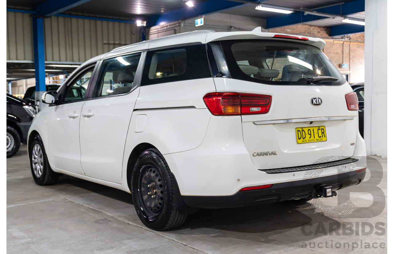 05/2018 Kia Carnival S (FWD) YP PE MY19 4d Wagon Clear White V6 3.3L