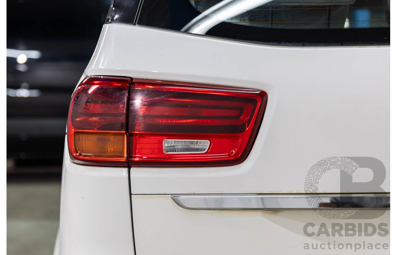 05/2018 Kia Carnival S (FWD) YP PE MY19 4d Wagon Clear White V6 3.3L