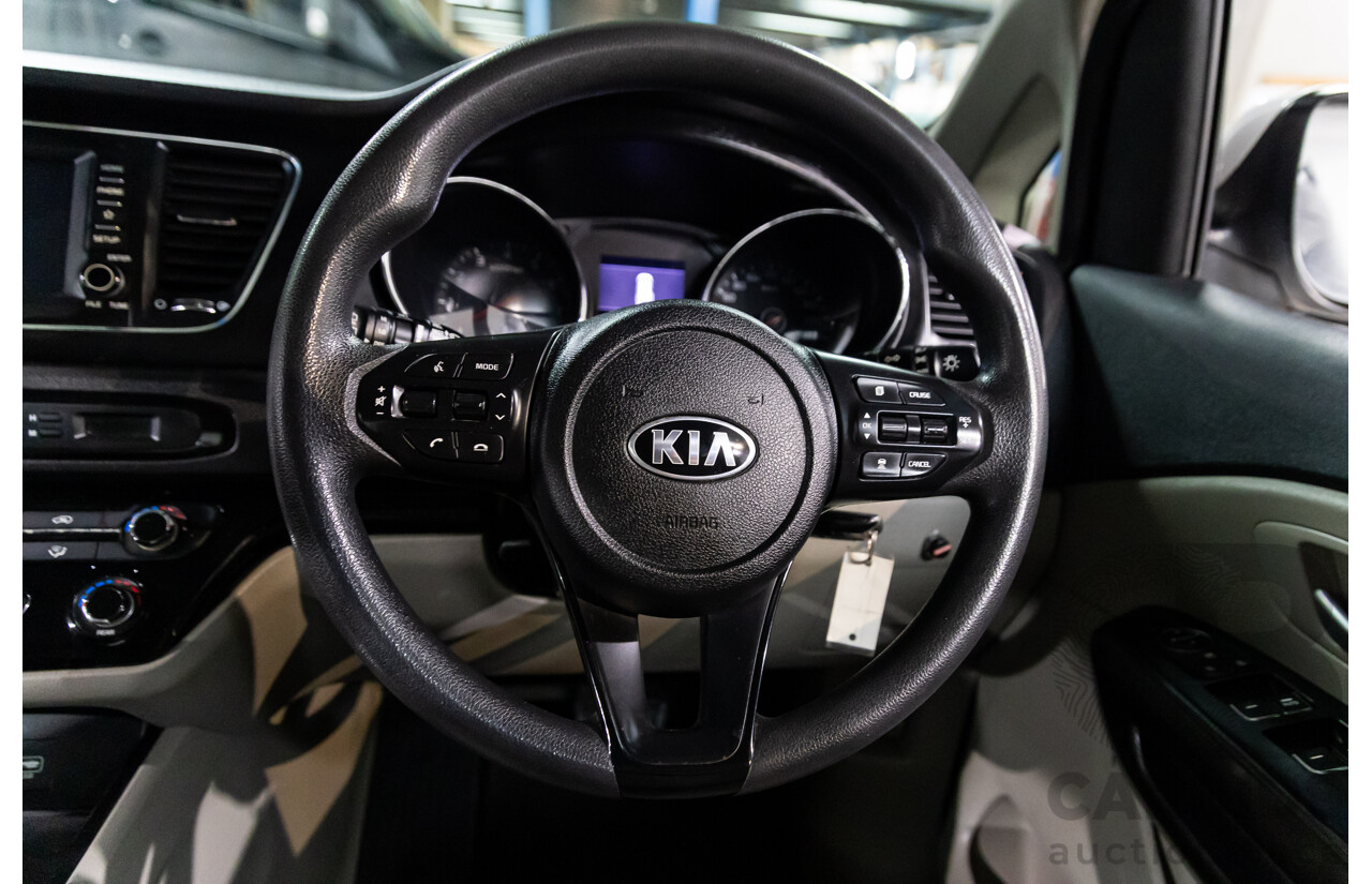 05/2018 Kia Carnival S (FWD) YP PE MY19 4d Wagon Clear White V6 3.3L