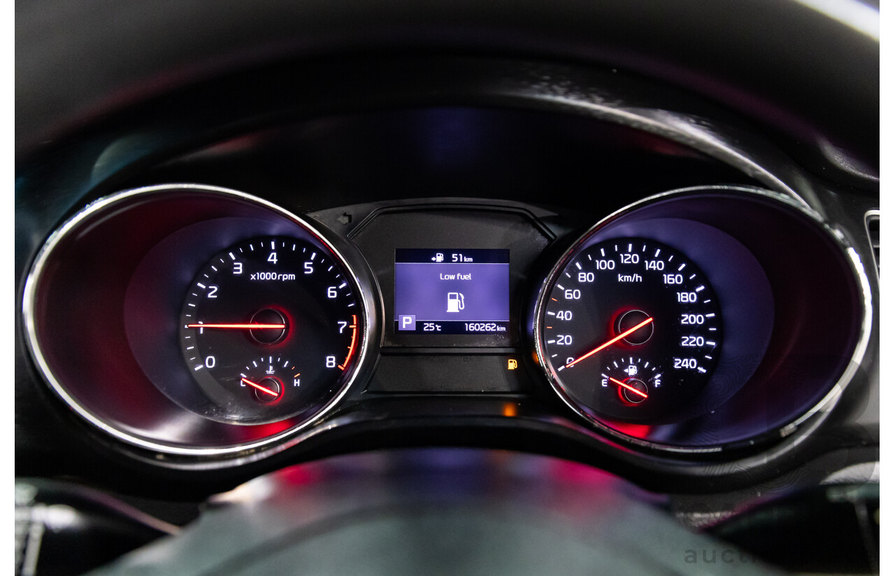 05/2018 Kia Carnival S (FWD) YP PE MY19 4d Wagon Clear White V6 3.3L