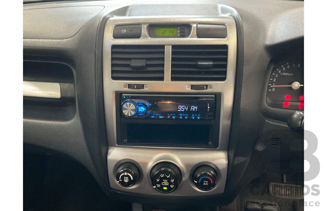 6/2005 Kia Sportage (4x4) KM 4d Wagon Grey V6 2.7L