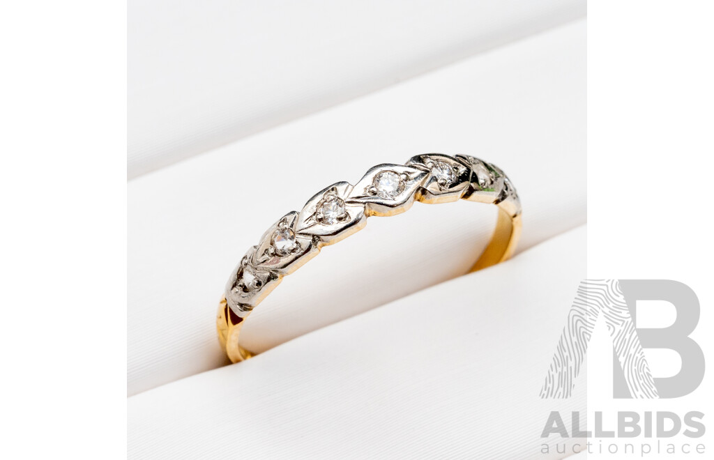 18ct Yellow Gold Diamond Eternity Ring with White Gold Plate on Top - Size P