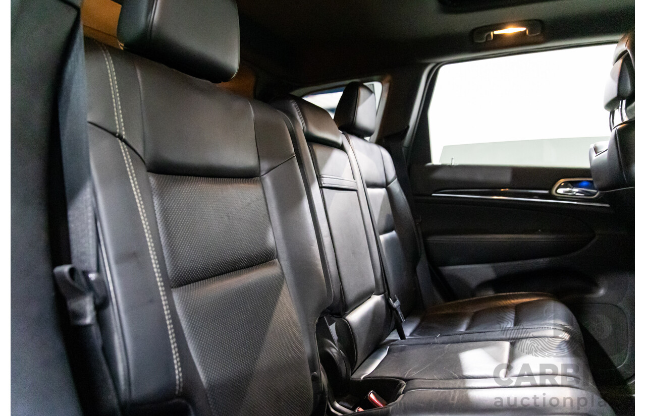 6/2013 Jeep Grand Cherokee Overland (4x4) WK MY14 4d Wagon True Blue Metallic V6 3.6L