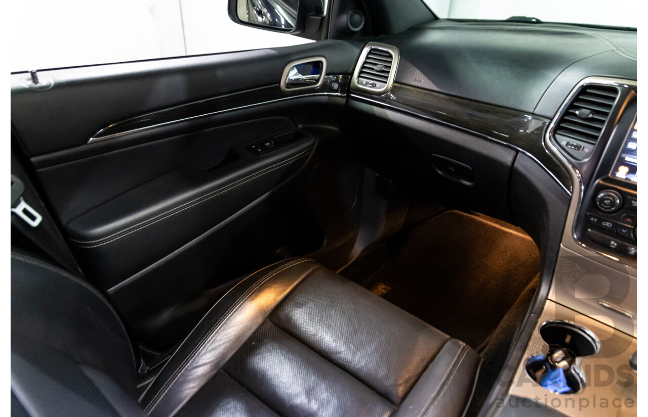 6/2013 Jeep Grand Cherokee Overland (4x4) WK MY14 4d Wagon True Blue Metallic V6 3.6L