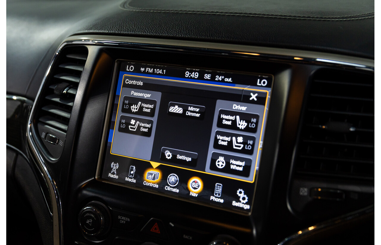 6/2013 Jeep Grand Cherokee Overland (4x4) WK MY14 4d Wagon True Blue Metallic V6 3.6L