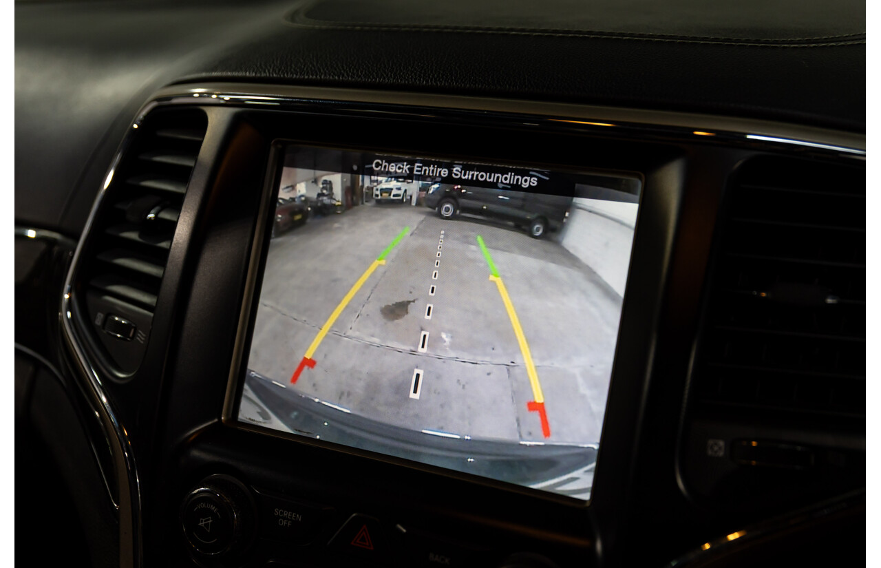 6/2013 Jeep Grand Cherokee Overland (4x4) WK MY14 4d Wagon True Blue Metallic V6 3.6L