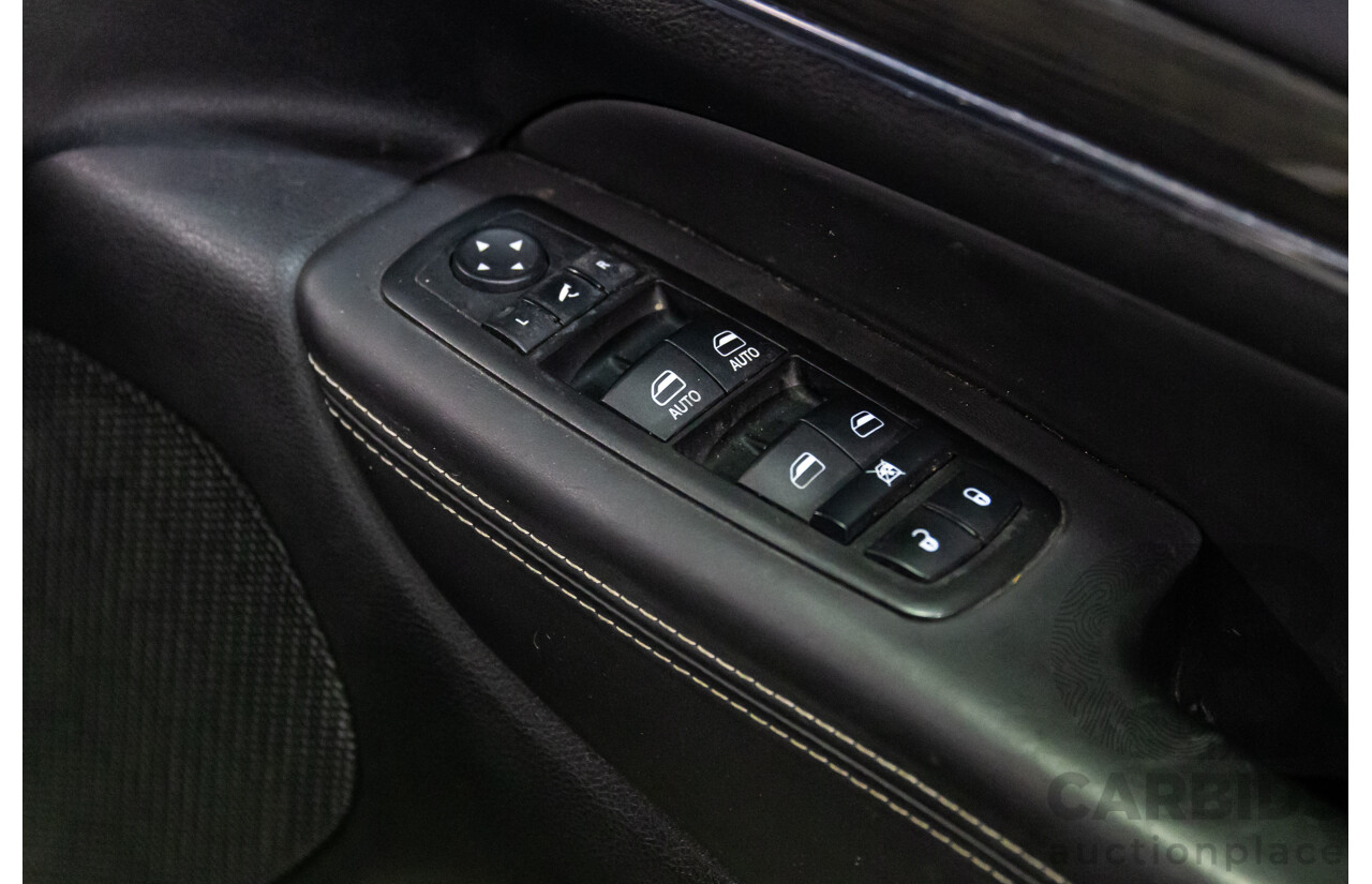 6/2013 Jeep Grand Cherokee Overland (4x4) WK MY14 4d Wagon True Blue Metallic V6 3.6L