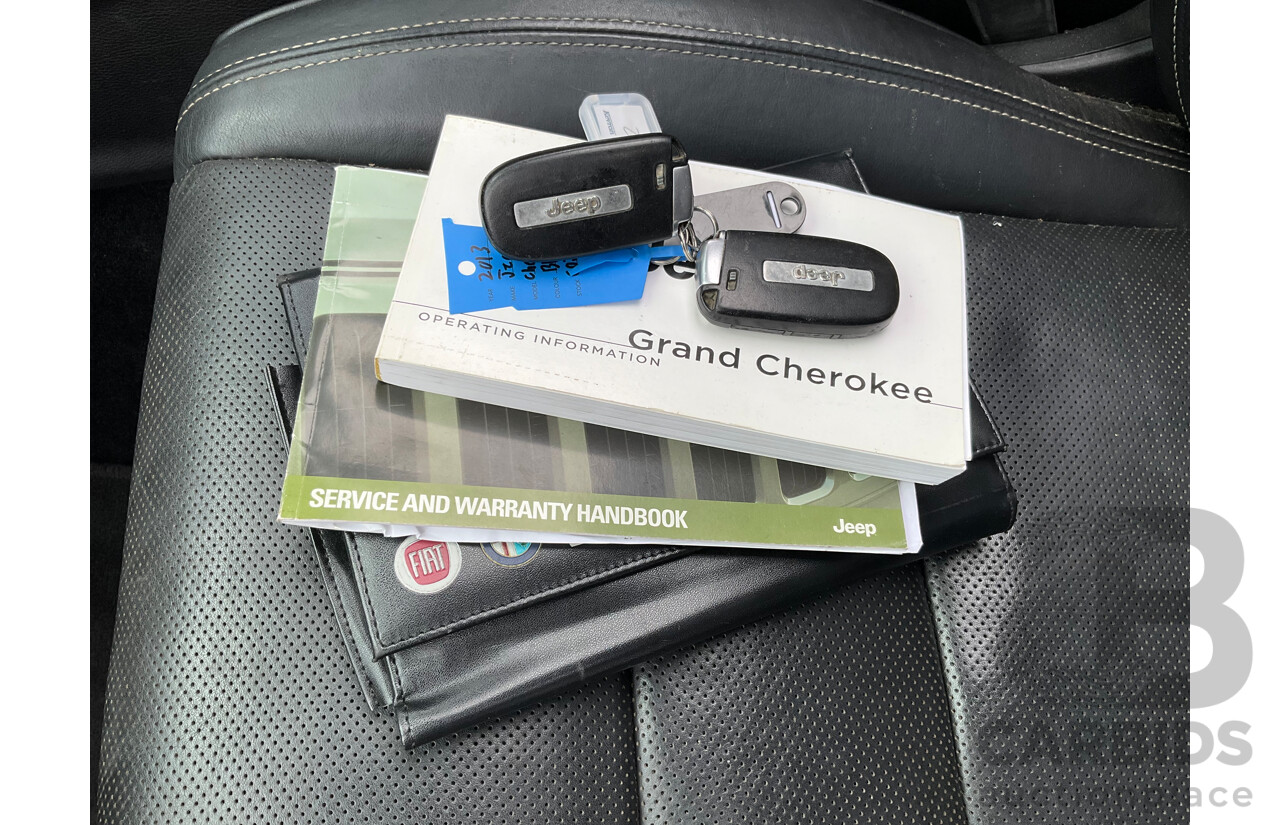 6/2013 Jeep Grand Cherokee Overland (4x4) WK MY14 4d Wagon True Blue Metallic V6 3.6L