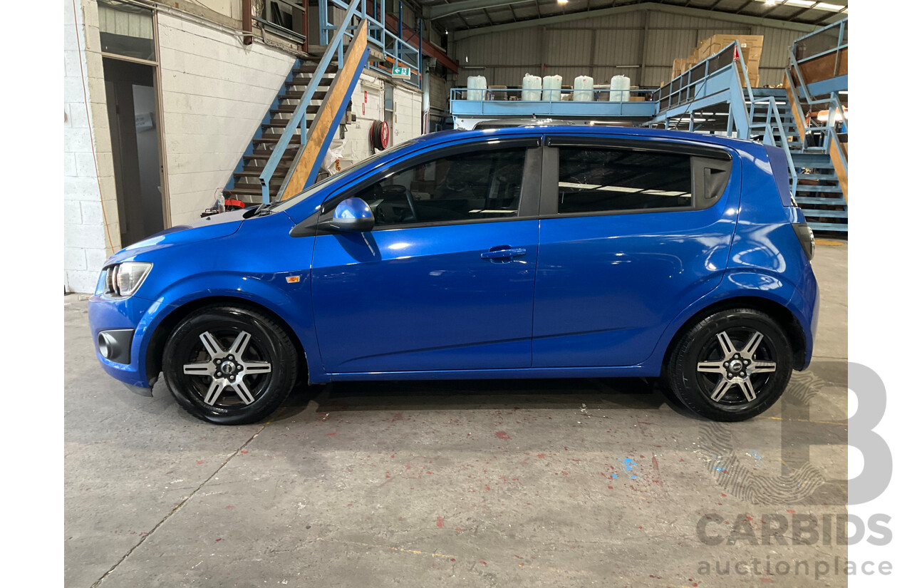 10/2014 Holden Barina CD TM MY14 4d Sedan Boracay Blue Metallic 1.6L