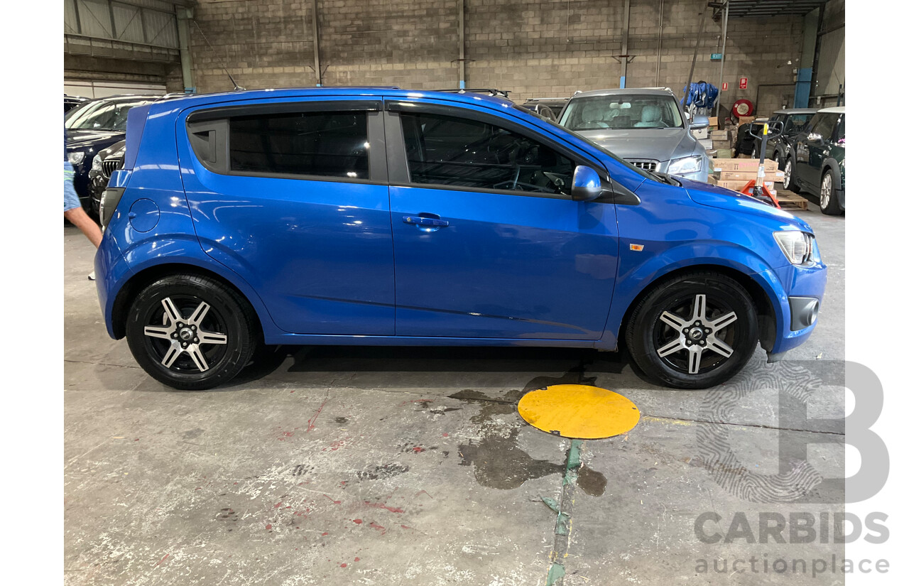 10/2014 Holden Barina CD TM MY14 4d Sedan Boracay Blue Metallic 1.6L
