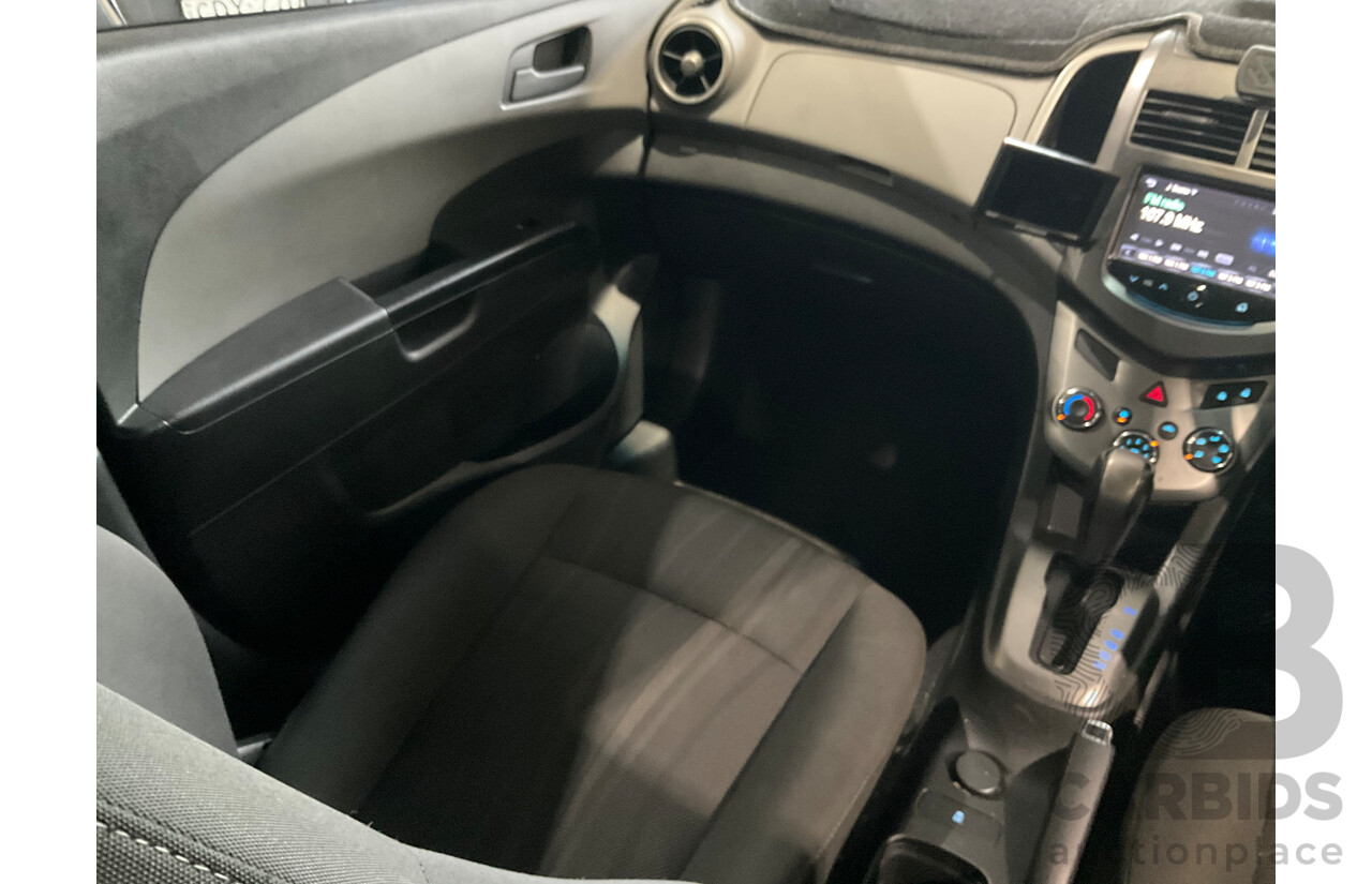 10/2014 Holden Barina CD TM MY14 4d Sedan Boracay Blue Metallic 1.6L