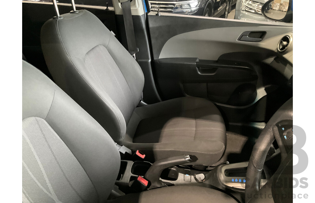 10/2014 Holden Barina CD TM MY14 4d Sedan Boracay Blue Metallic 1.6L