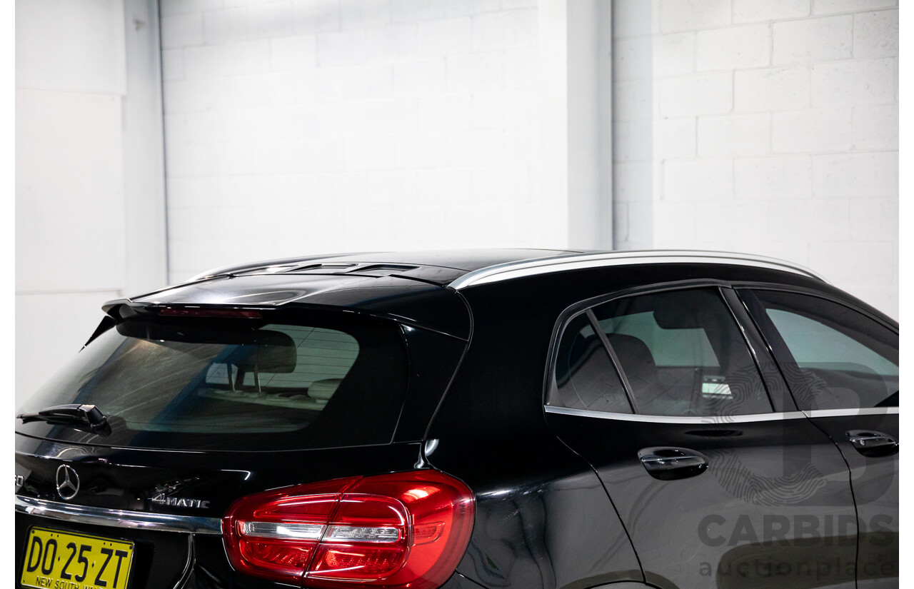 6/2015 Mercedes-Benz GLA 250 4Matic (AWD) X156 MY15 4d Wagon Night Black Turbo 2.0L