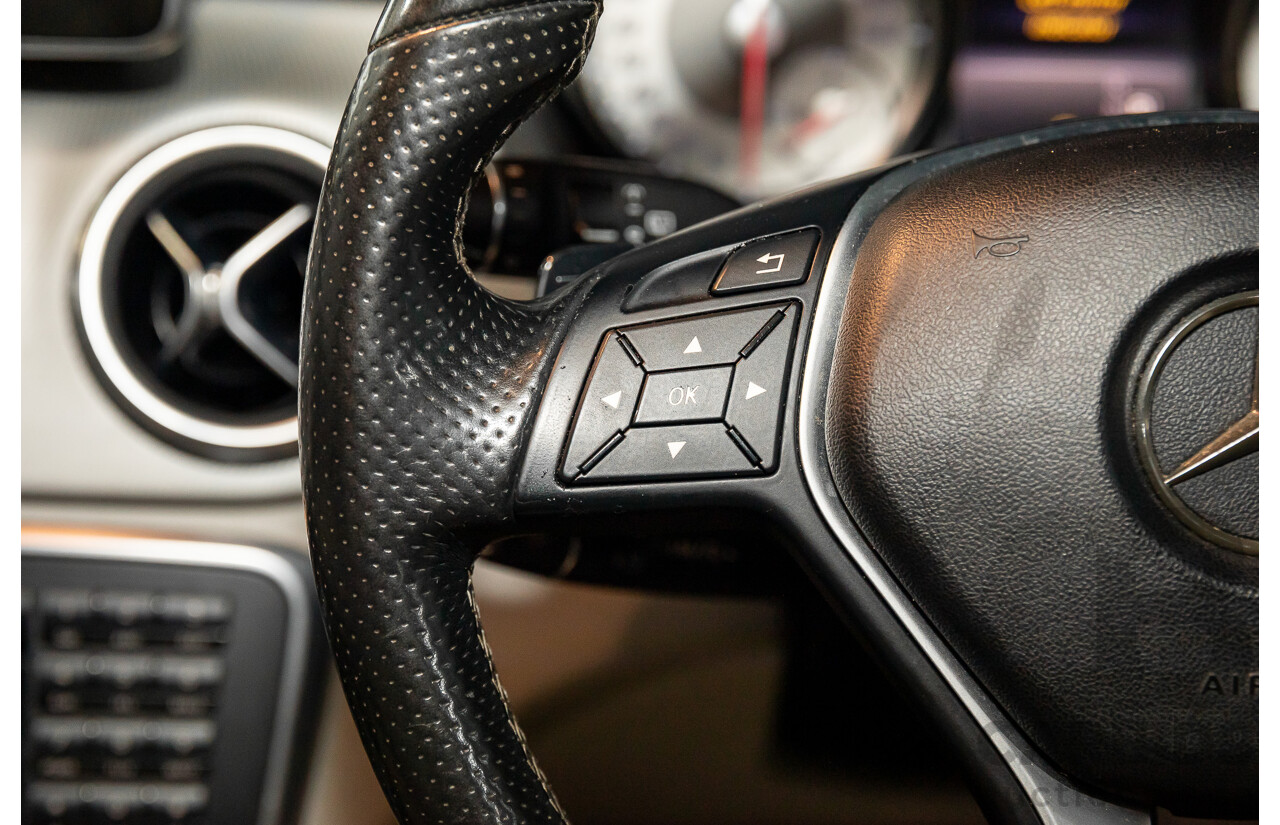 6/2015 Mercedes-Benz GLA 250 4Matic (AWD) X156 MY15 4d Wagon Night Black Turbo 2.0L