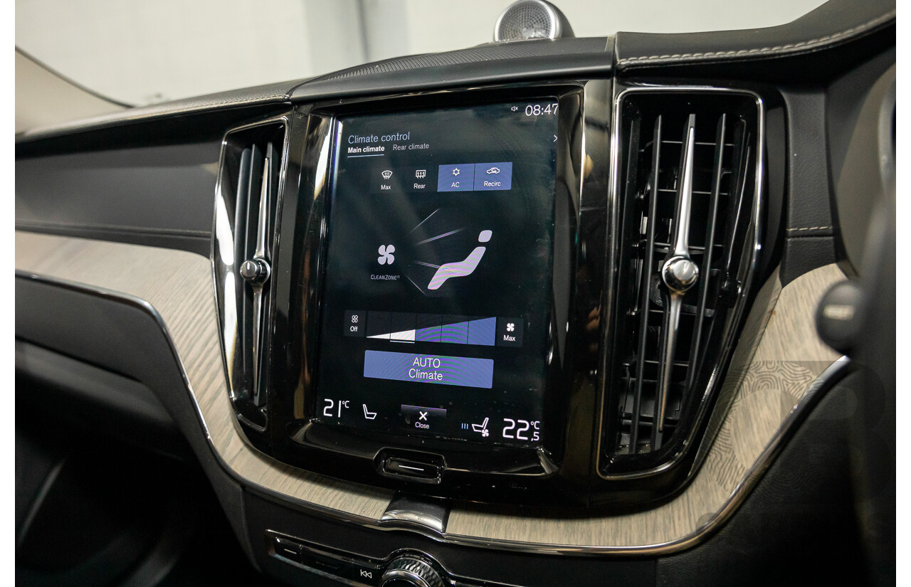 06/2018 Volvo XC60 D4 Inscription (AWD) AWD 246 MY19 4d Wagon Maple Brown Metallic Turbo Diesel 2.0L