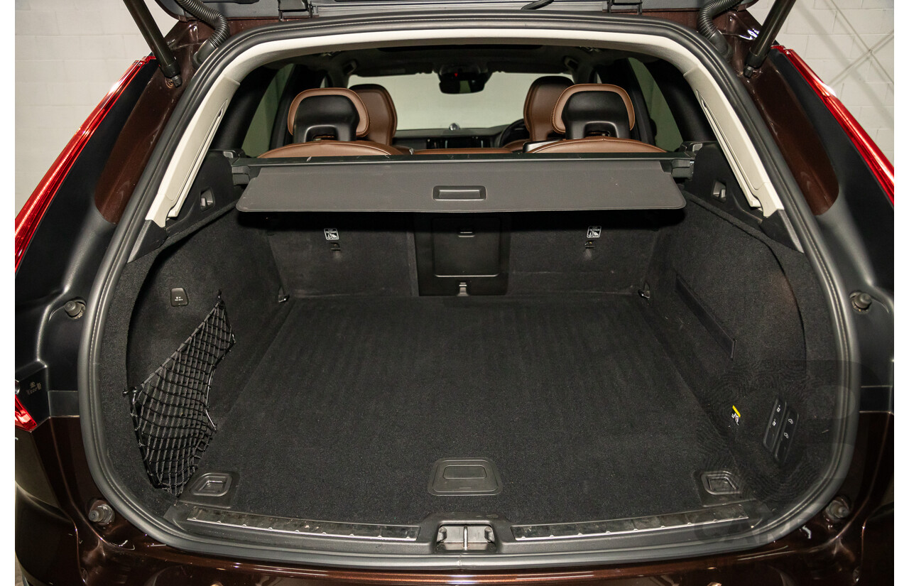 06/2018 Volvo XC60 D4 Inscription (AWD) AWD 246 MY19 4d Wagon Maple Brown Metallic Turbo Diesel 2.0L