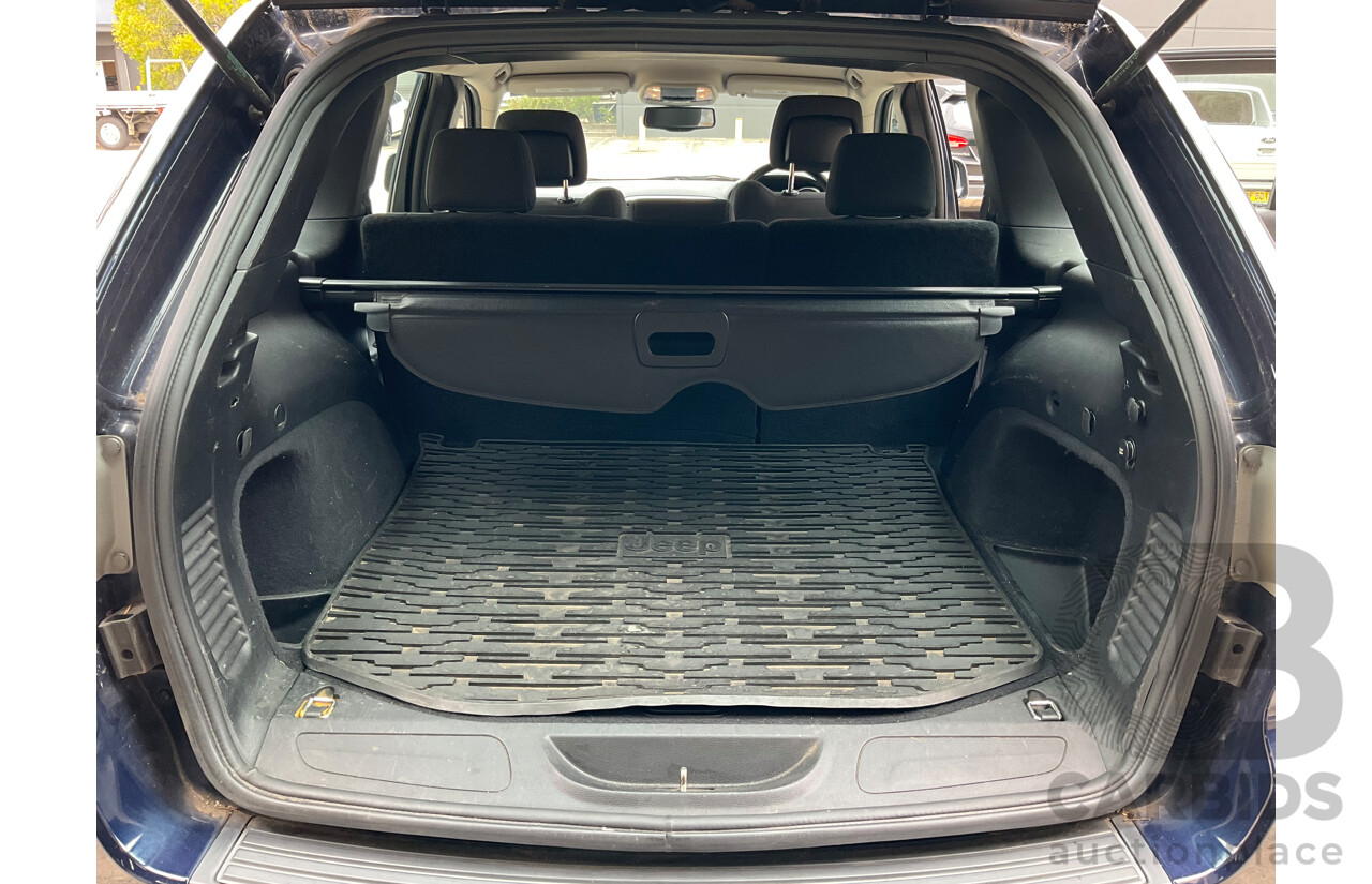 6/2012 Jeep Grand Cherokee Laredo (4x4) WK MY12 4d Wagon True Blue Pearl V6 3.6L