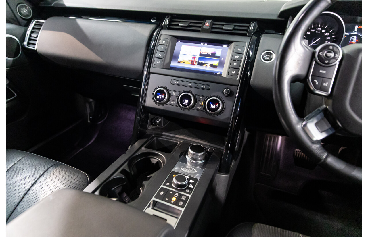 11/2017 Land Rover Discovery SD4 SE (177kW 4WD) MY17 4d Wagon Corris Grey Metallic Turbo Diesel 2.0L